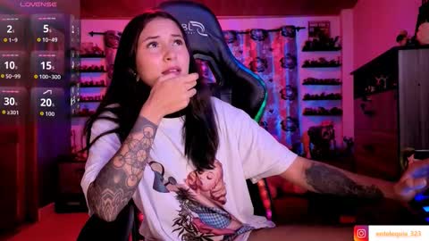 Hilary online show from 02.04.26