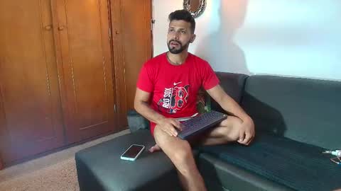 Max  Ashley online show from 12.18.25