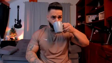 max D. online show from 01.15.25