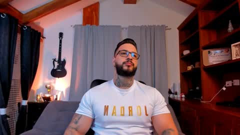 max D. online show from 03.06.25