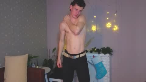 Snapshot of max_foks chatting on 01.09.26 Max online show from 01.09.26