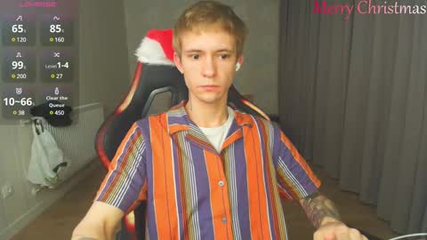 Max Gen with tats 24years  And Ethan without tats 20 years online show from 12.25.24