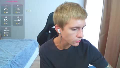 Max Gen with tats 24years  And Ethan without tats 20 years online show from 09.27.25