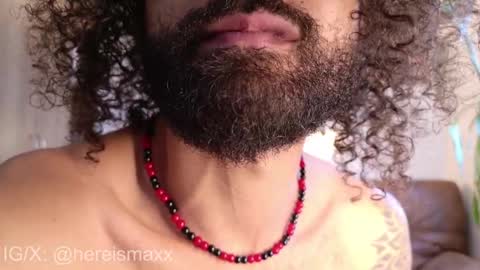 Snapshot of max_greenn chatting on 11.18.25 Max Follow me IGX hereismaxx online show from 11.18.25