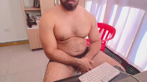 Snapshot of max_love25 chatting on 04.25.26 max_love25 online show from 04.25.26