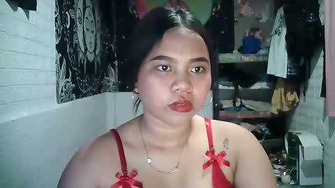 Snapshot of max_lovely123 chatting on 05.18.26 max_lovely123 online show from 05.18.26