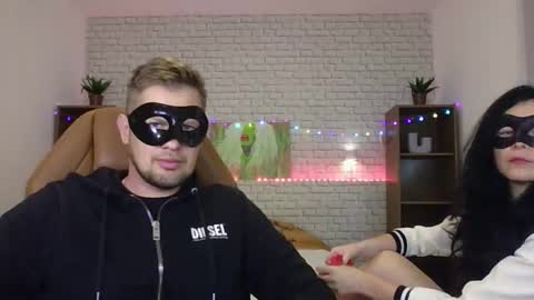 Max  Aliya online show from 09.11.25