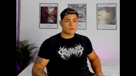 MAX MIULLER online show from 10.13.25