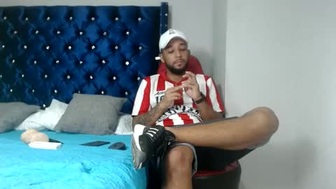 Snapshot of max_sexyhot26 chatting on 12.02.24 max_sexyhot26 online show from 12.02.24