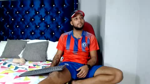 Snapshot of max_sexyhot26 chatting on 12.05.24 max_sexyhot26 online show from 12.05.24