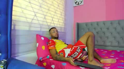 Snapshot of max_sexyhot26 chatting on 02.12.25 max_sexyhot26 online show from 02.12.25