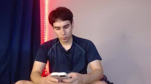 Snapshot of max_snow1616 chatting on 02.10.26 max_snow1616 online show from 02.10.26