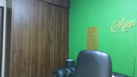 Max Taylor online show from 12.02.24