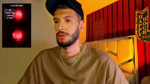 Max Taylor online show from 11.22.25