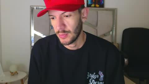 Snapshot of max_tayloor chatting on 05.14.26 Max Taylor online show from 05.14.26