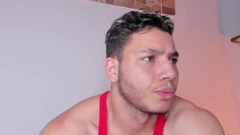 Snapshot of max_valiant chatting on 09.14.25 max online show from 09.14.25