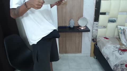 max online show from 09.11.25