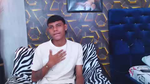 max online show from 10.04.25