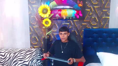 max online show from 10.12.25