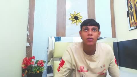 max online show from 10.17.25