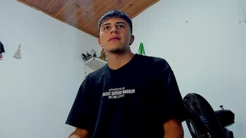 Snapshot of maxbigcock2025 chatting on 01.07.25 Max online show from 01.07.25