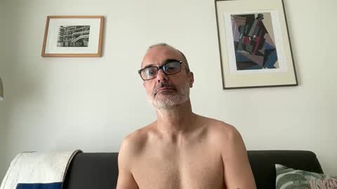 Max Mikado online show from 04.29.26