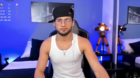 Max Conor online show from 05.11.26