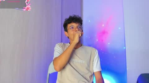 Max  online show from 04.19.26