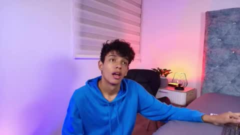 M A X F R O S T   online show from 01.06.26