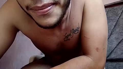 Snapshot of maxgonzalez0318 chatting on 01.14.26 maxgonzalez0318 online show from 01.14.26