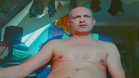 maxhardcore77 online show from 04.14.26