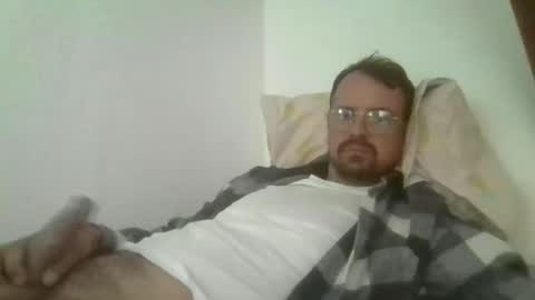 Snapshot of maxhorn591 chatting on 05.19.26 maxhorn591 online show from 05.19.26