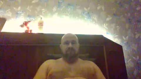 Snapshot of maxhunter chatting on 09.18.25 maxhunter online show from 09.18.25