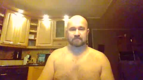 Snapshot of maxhunter chatting on 09.28.25 maxhunter online show from 09.28.25