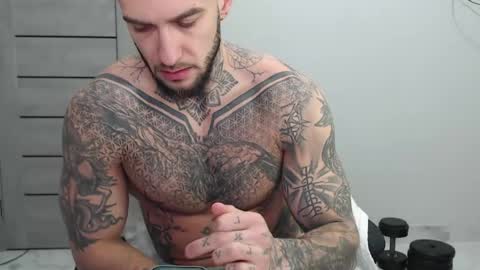 Snapshot of maxi_foxxx chatting on 04.27.26 Maximus Fox online show from 04.27.26
