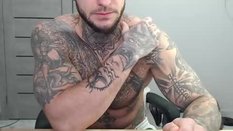 Snapshot of maxi_foxxx chatting on 05.01.26 Maximus Fox online show from 05.01.26