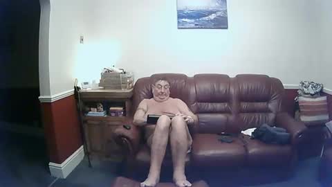 MAX online show from 12.30.24