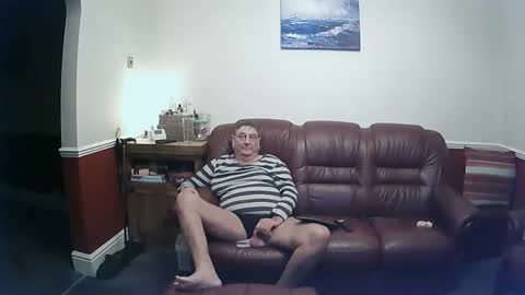 MAX online show from 02.13.25