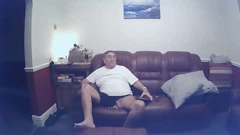 MAX online show from 02.25.25