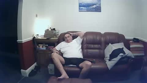 MAX online show from 03.04.25