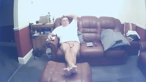 MAX online show from 10.04.25