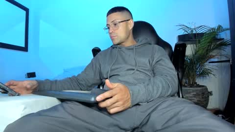 MAXI      online show from 01.10.26