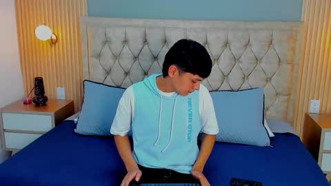 --  -- online show from 01.10.26