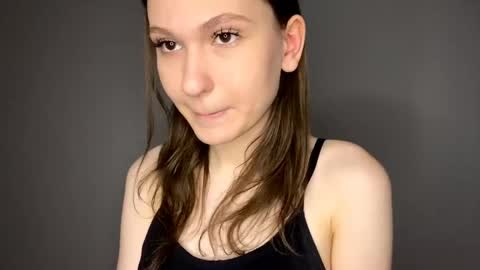 Snapshot of maximaboamah chatting on 05.19.26 July online show from 05.19.26