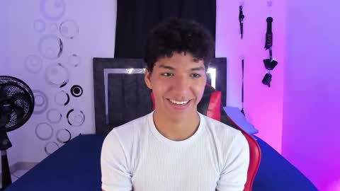 Maximiliano online show from 11.19.25