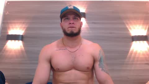 Snapshot of maximiliano_stronge chatting on 06.25.26 Maximiliano online show from 06.25.26