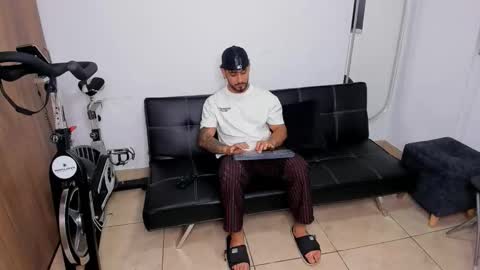 Maximo online show from 11.25.25