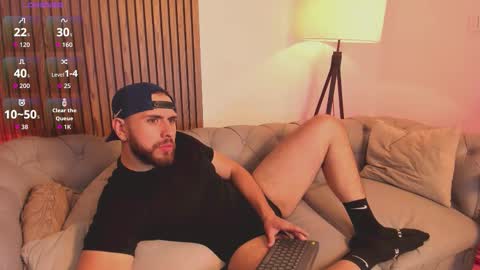 Maximo Wolf online show from 01.15.26