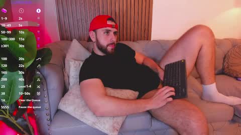 Snapshot of maximo_wolf1 chatting on 04.21.26 Maximo Wolf online show from 04.21.26