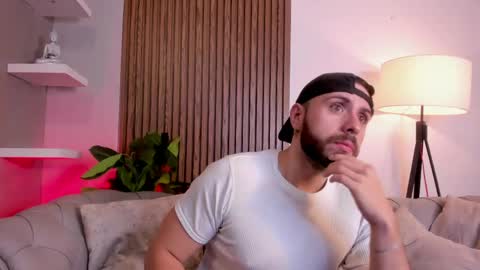 Snapshot of maximo_wolf1 chatting on 05.09.26 Maximo Wolf online show from 05.09.26